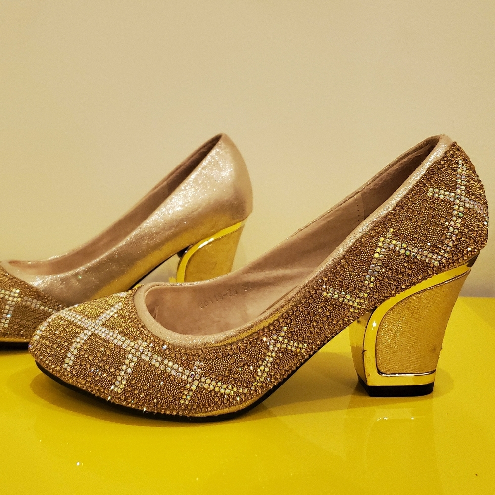 Party pumps